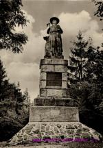 Domažlice- KOzinův pomník na Hrádku