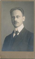 Kabinetka - muž - Praha