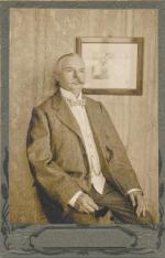 Kabinetka - muž