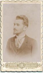 Kabinetka - muž - Hradec Králové