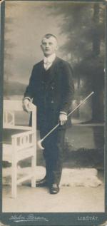 Kabinetka - mladý muž - Libštát