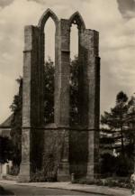 Benešov u Prahy - zřícenina kláštera 