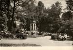 Teplice - Kolostujova kašna v parku 