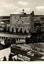 Zlín - 17. etáž. budova n.p. Svit